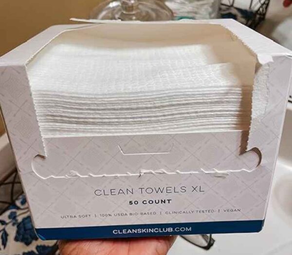 Clean Skin Club Clean Towels - Image 2