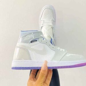 Air Jordan 1 Retro High Zoom Air"Racer Blue"...