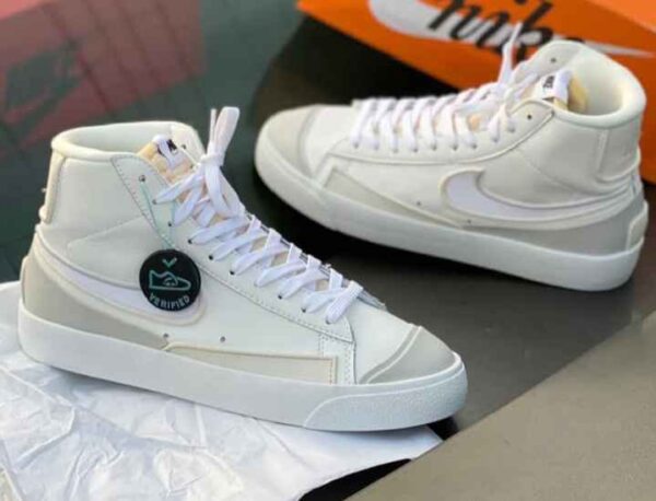 Nike Blazer Mid 77 Vintage "Light Bone