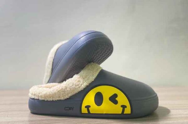 cozy footwear - Image 2